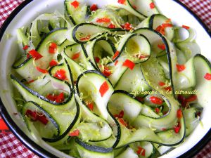 Recette Tagliatelles de courgettes en salade