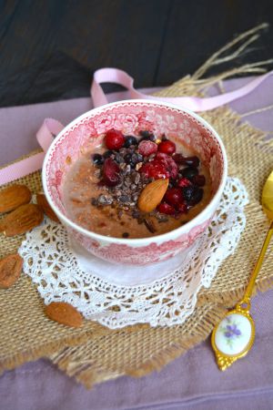 Recette Pudding vegan protéiné à l'avoine germée, cacao et fruits rouges