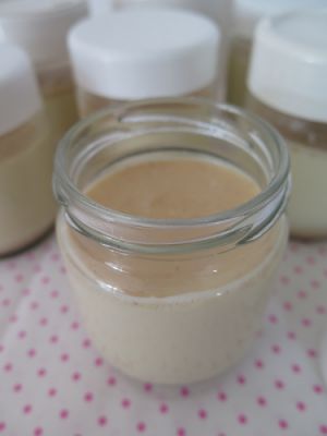 Recette Yaourts maison au lait de soja à la vanille & purée d’amandes