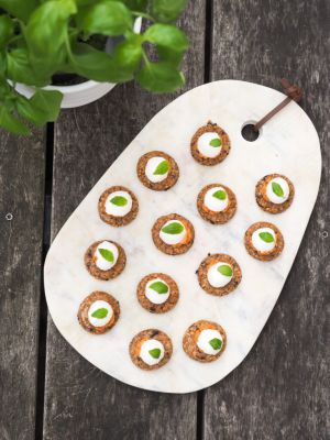 Recette Bredele olives noires, pesto rosso et mozzarella