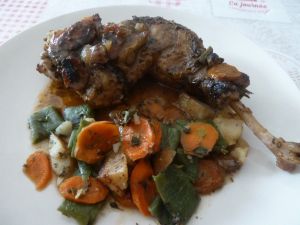 Recette Pintade au four au curry matsaman et ragoût de carottes et pommes de terre