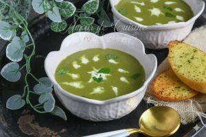 Recette Soupe de tomates vertes rôties : recette réconfortante