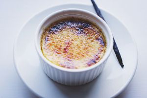 Recette Préparer une Crème Brûlée Parfaite : Guide Complet