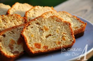 Recette Cake à la pomme & abricots secs moelleux, à la cannelle