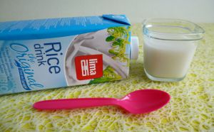Recette Yaourts végétaux maison au riz et sirop de riz (diététiques, végans, sans gluten ni lait ni lactose ni sucre, riches en fibres)