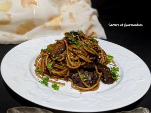 Recette Spaghettis aux champignons épicés et au sésame