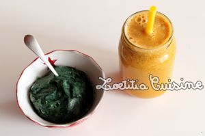 Recette Jus de carotte, betterave jaune et pêche blanche avec glace banane, maca et spiruline {Powered by plant raw vegan breakfast}