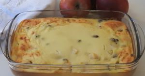 Recette Clafoutis aux pommes et aux raisins secs
