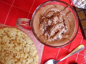 Recette Chocolat chaud coco et sa chantilly au chocolat