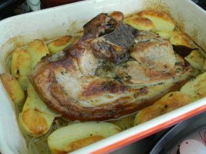 Recette Rouelle de porc et pommes de terre au four