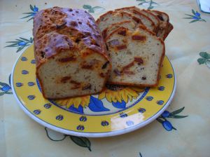 Recette Cake aux olives, chorizo et saucisson