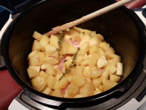 Recette Pommes de terre sautées aux lardons au cookéo