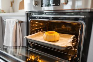 Recette Fini l’épluchage ! Cette astuce géniale pour cuire la butternut sans effort