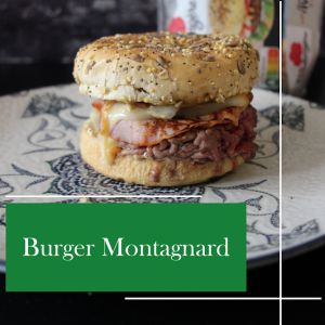 Recette Burger Montagnard : La Recette Gourmande au Fromage à Raclette et Bacon sur Pain Avoine & Graines