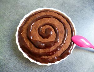 Recette Bowl cake diététique hyperprotéiné chocolat-noisette-coco-maca-courge-lin-chanvre-chia (sans oeuf-beurre-sucre, riche en fibres)