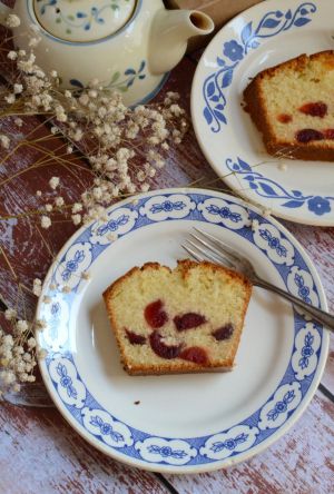 Recette Gâteau à la noix de coco et cerises