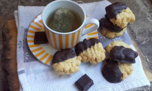 Recette Sablés à l'Orange nappé chocolat {Vegan}