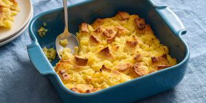 Recette My Mom's Vintage Stuffing Is So Good, We Always Double the Recipe