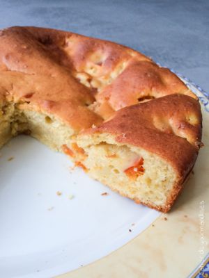 Recette Gâteau au yaourt aux abricots