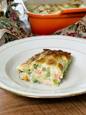 Recette Gratin de ravioles au saumon fumé et petits pois
