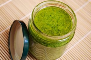 Recette Pesto de roquette et noisettes