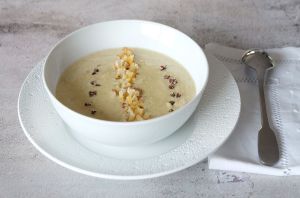 Recette Soupe d'endives et sucrine au citron-bouillon de volaille (Maison Bouillon)