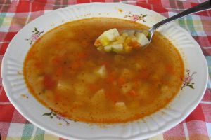 Recette Soupe aux légumes – Recette de soupe facile