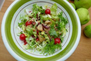 Recette Salade de pommes de terre, avocat, betteraves