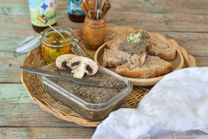 Recette Terrine campagnarde fumée aux lentilles et champignons