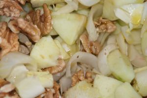 Recette Salade d'Hiver : Pommes -Endives-Noix