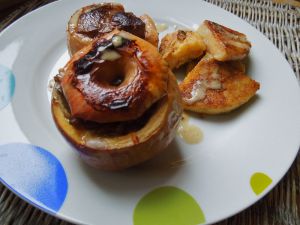 Recette Atelier de Noël pour les légumandises : Tournedos de canard, pomme cuite et polenta à la fondue de poireaux