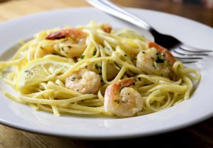 Recette Linguine aux Poireaux et aux Crevettes au Thermomix : Un Festin de la Mer en Un Tour de Main