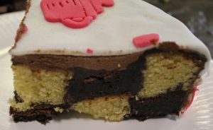 Recette Gâteau damier (fondants chocolat et amande), pâte à sucre au thermomix ou sans