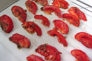 Recette Salade d'été aux tomates séchées