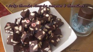 Recette Fudge au chocolat, noisettes, amandes et chamallows