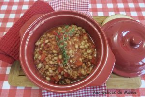 Recette Ragoût d'haricots blancs au poivron et veau à la sauce tomate