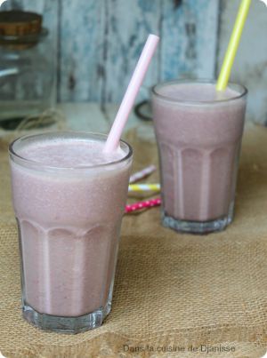 Recette Milk-shake bananes/framboises et cacao – #Vegan