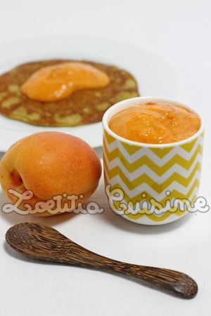 Recette Pâte à tartiner crue à l’abricot et aux amandes {Vegan & Raw}