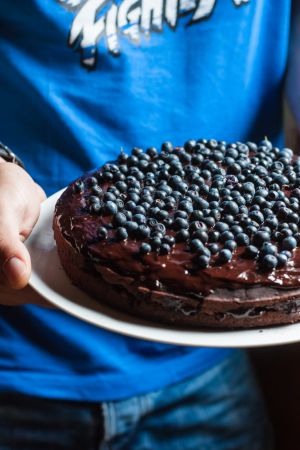 Recette Gâteau chocolat, avocat et myrtille | vegan