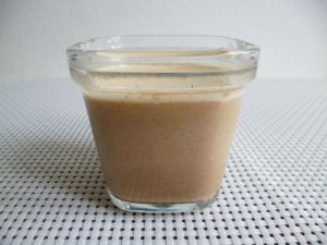 Recette Yaourts maison diététiques au bifidus et à la farine d'amande (sans sucre)