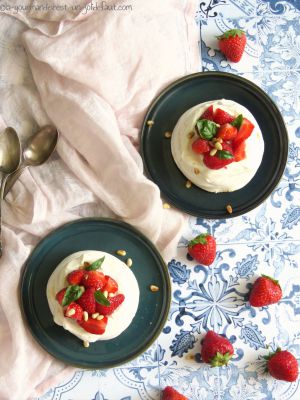 Recette Pavlova fraise-rhubarbe (version 2)
