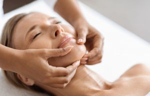 Recette Drainage lymphatique visage maison : votre guide complet pour un teint éclatant