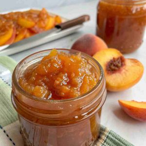Recette Peach Bourbon Jam – Adult Twist on Classic Preserve
