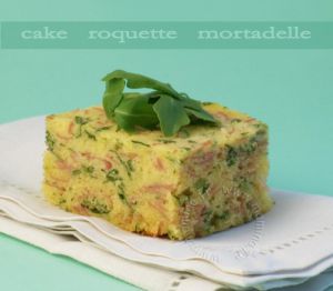 Recette Cake croustillant tres italien: polenta, roquette et mortadelle