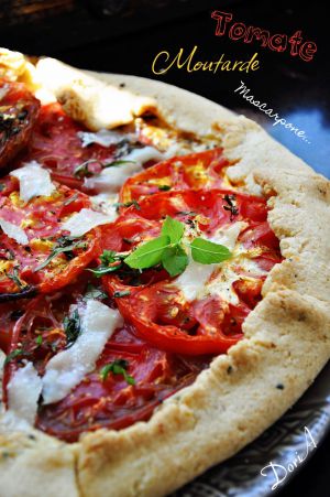 Recette Tarte rustique à la tomate ancienne, moutarde de Meaux et mascarpone