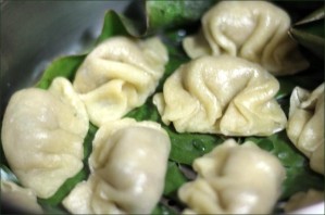 Recette Raviolis vapeur aux petits pois/basilic ou shiitakes/gingembre (recette vegan)