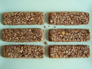 Recette Barres de céréales hyperprotéinées au muesli chocolat caramel (sans matières grasses)
