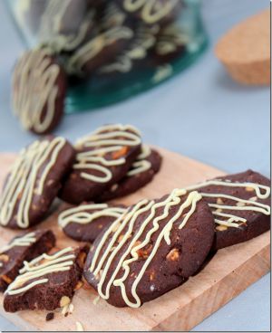 Recette Biscuits au chocolat et aux noisettes