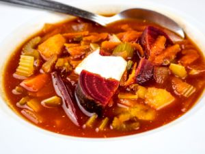 Recette Bortsch ukrainien traditionnel à la betterave