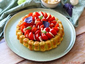 Recette Cake aux courgettes, ricotta & tomates cerises